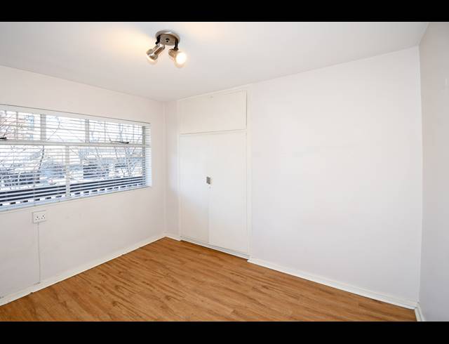2 BEDROOM APARTMENT FOR SALE IN CRAIGHALL PARK